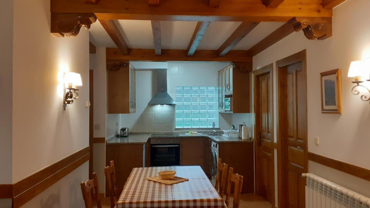 Apartamentos El Haya Cosgaya Luaran gambar