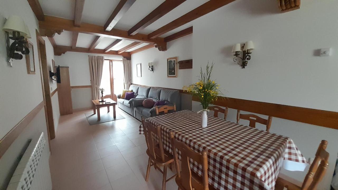 Apartamentos El Haya Cosgaya Luaran gambar