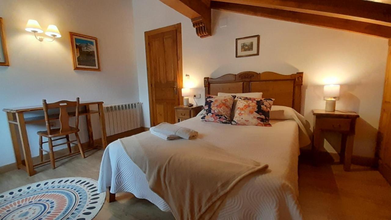 Apartamentos El Haya Cosgaya Luaran gambar