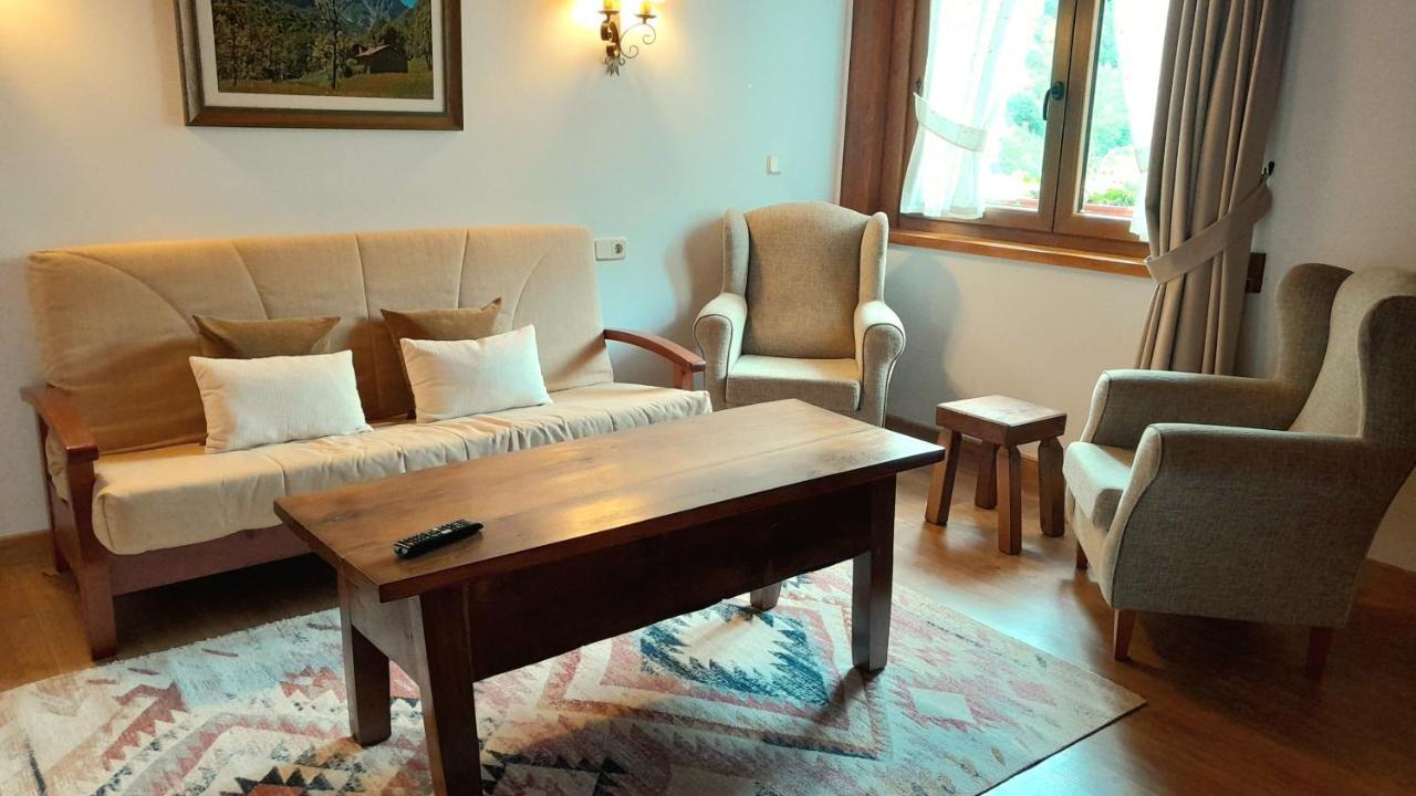 Apartamentos El Haya Cosgaya Luaran gambar